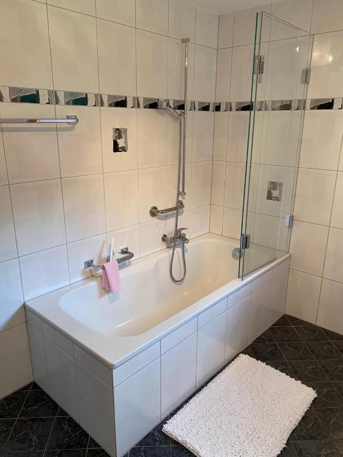 Ferienwohnung Fuer 5 Personen In Cumpadials, Inmitten Der Surselva Sumvitg Екстериор снимка